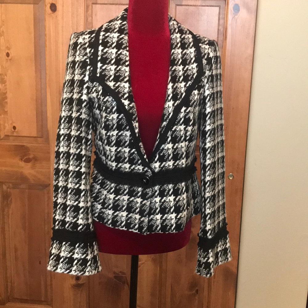 WHBM houndstooth jacket